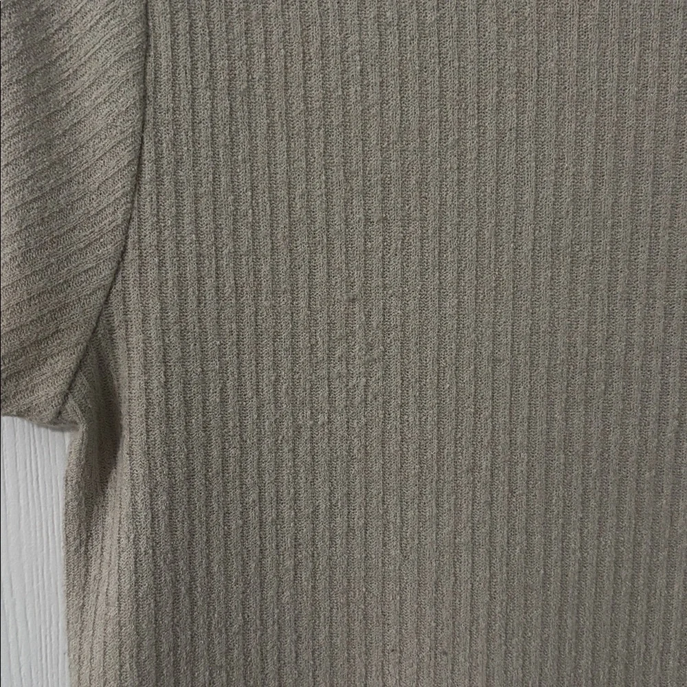 CJLA - Ribbed Short Sleeve Top - Picture 4 of 4
